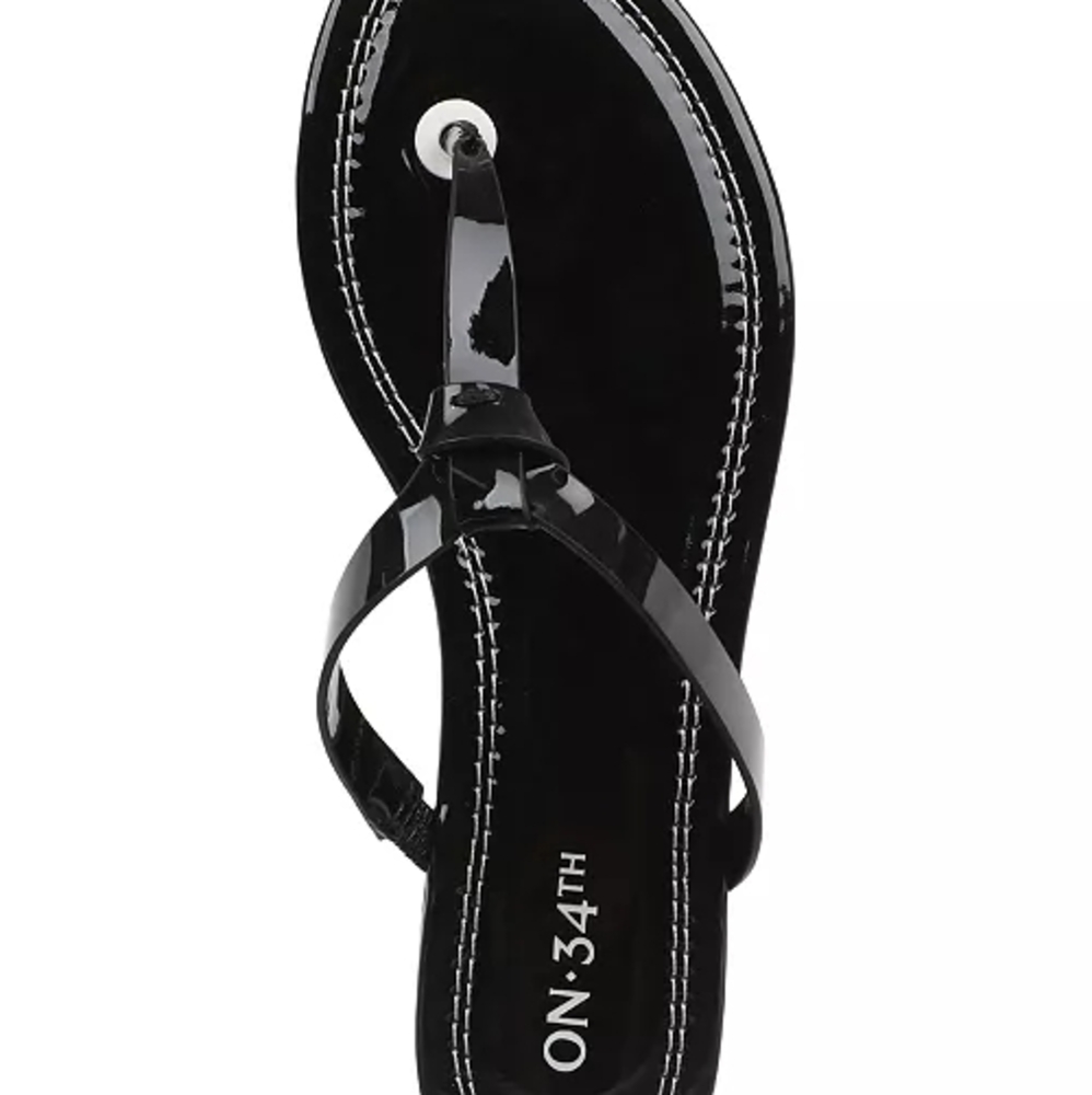 On 34th Women's Galinaa Black Patent Knotted T-straps Slip-on Sandals Size 6.5 - Picture 4 of 9